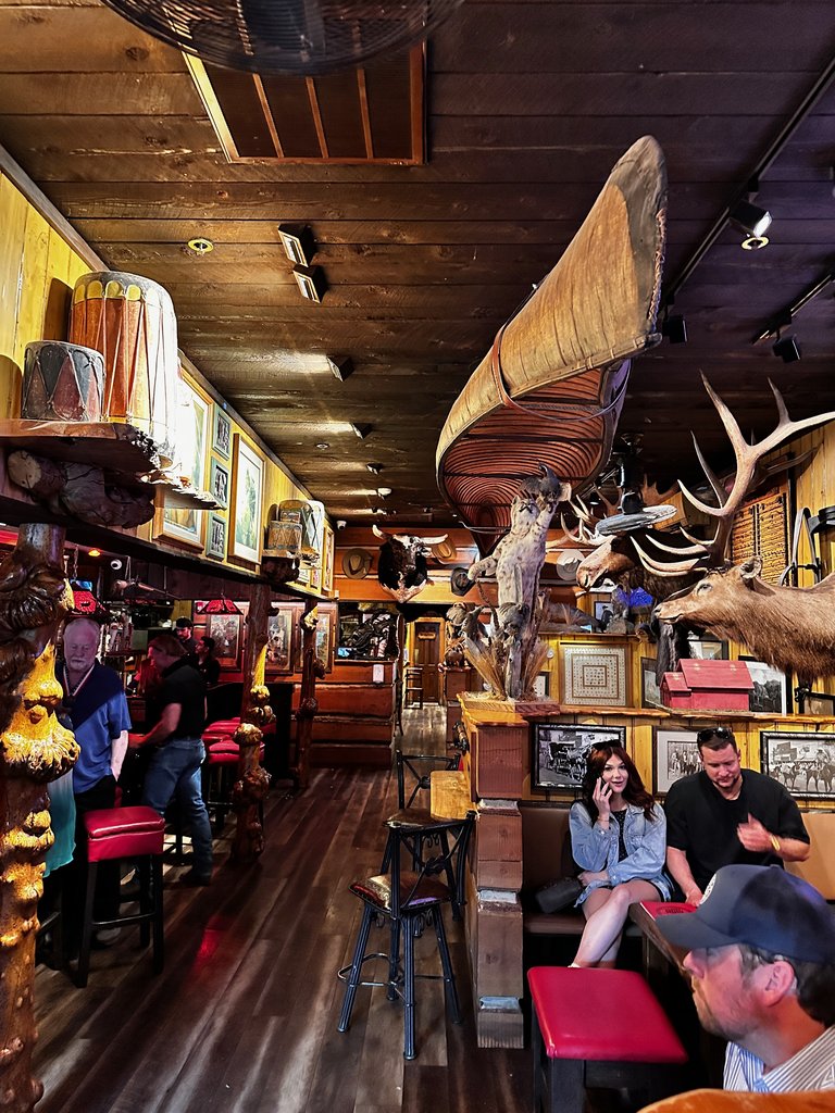 Bar 1