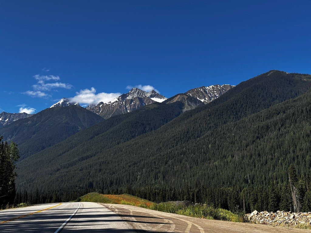 Broad mountains